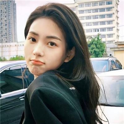 未来蝙蝠侠:小丑归来 海报